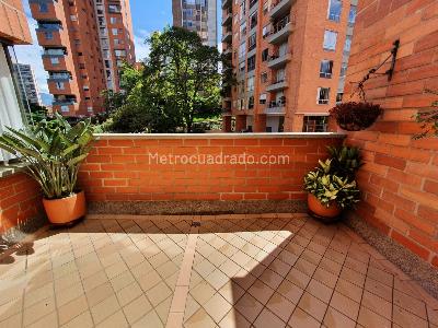 Apartamento de 5 alcobas en venta en El Poblado, Medellín, 180 m² · foto 17 de 18