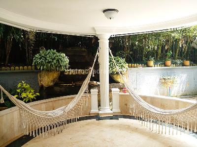 Casa de 5 alcobas en venta en El Poblado, Medellín, 375 m² · foto 20 de 20