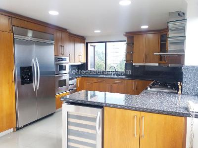 Apartamento de 4 alcobas en venta en El Poblado, Medellín, 414 m² · foto 10 de 19