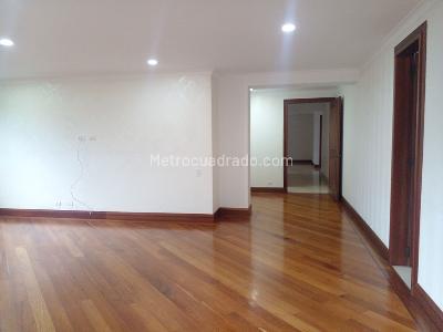 Apartamento de 4 alcobas en venta en El Poblado, Medellín, 414 m² · foto 4 de 19