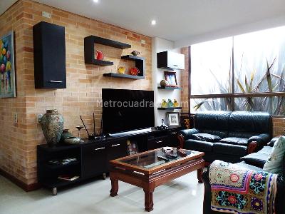 Casa de 4 alcobas en venta en Envigado, Envigado, 481 m² · foto 8 de 20
