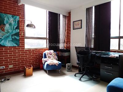 Casa de 4 alcobas en venta en Envigado, Envigado, 481 m² · foto 9 de 20