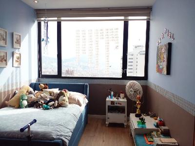 Apartamento de 3 alcobas en venta en El Poblado, Medellín, 198 m² · foto 10 de 17
