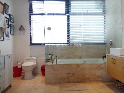 Apartamento de 3 alcobas en venta en El Poblado, Medellín, 198 m² · foto 14 de 17