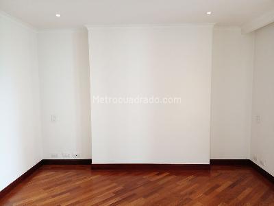 Apartamento de 3 alcobas en venta en Los Balsos, Medellín, 320 m² · foto 10 de 19