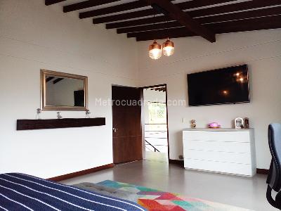 Casa de 2 alcobas en venta en Envigado, Envigado, 260 m² · foto 13 de 20