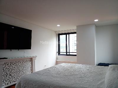 Apartamento de 3 alcobas en venta en Los Balsos, Medellín, 215 m² · foto 13 de 18