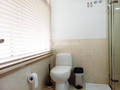 Apartamento de 3 alcobas en venta en Los Balsos, Medellín, 215 m² · foto 17 de 18