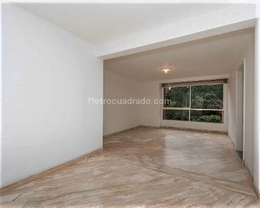 Apartamento en venta en El Poblado, Medellín · foto 6 de 15