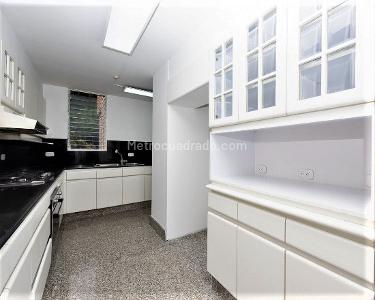 Apartamento en venta en El Poblado, Medellín · foto 9 de 15
