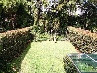 Casa de 3 alcobas en venta en El Poblado, Medellín, 252 m² · foto 17 de 20