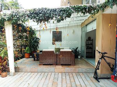 Casa de 3 alcobas en venta en El Poblado, Medellín, 252 m² · foto 19 de 20