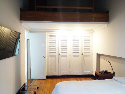 Casa de 5 alcobas en venta en El Poblado, Medellín, 647 m² · foto 8 de 18