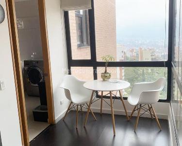 Apartamento de 3 alcobas en venta en El Poblado, Medellín, 200 m² · foto 12 de 14