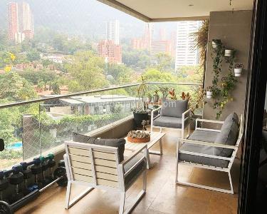 Apartamento de 3 alcobas en venta en El Poblado, Medellín, 200 m² · foto 13 de 14