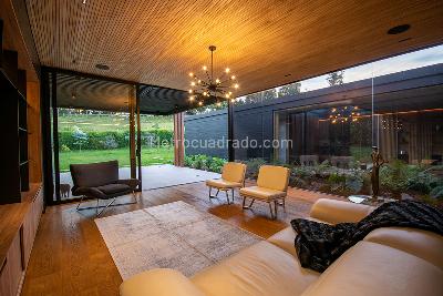 Casa de 3 alcobas en venta en Envigado, Envigado, 400 m² · foto 4 de 16