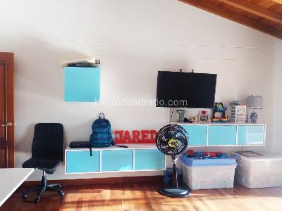 Casa de 3 alcobas en venta en El Poblado, Medellín, 430 m² · foto 8 de 18