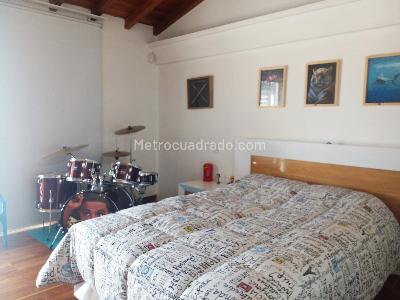 Casa de 3 alcobas en venta en El Poblado, Medellín, 430 m² · foto 12 de 18
