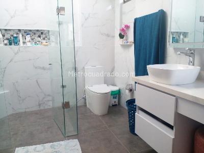 Casa de 3 alcobas en venta en El Poblado, Medellín, 430 m² · foto 18 de 18
