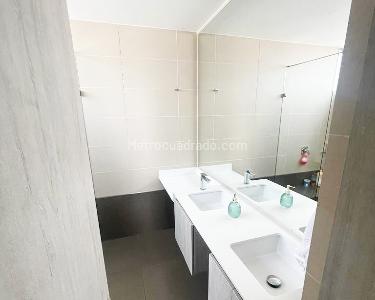 Apartamento de 3 alcobas en venta en El Poblado, Medellín, 160 m² · foto 14 de 16