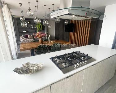Apartamento de 3 alcobas en venta en El Poblado, Medellín, 160 m² · foto 4 de 16