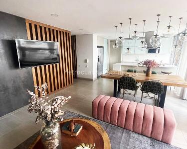 Apartamento de 3 alcobas en venta en El Poblado, Medellín, 160 m² · foto 5 de 16