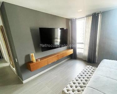 Apartamento de 3 alcobas en venta en El Poblado, Medellín, 160 m² · foto 8 de 16