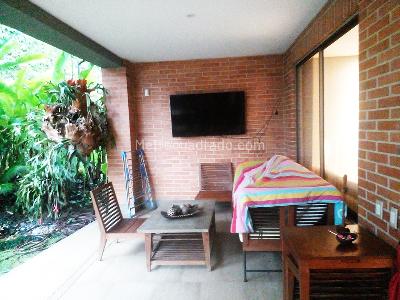 Casa de 4 alcobas en arriendo en El Poblado, Medellín, 450 m² · foto 16 de 18
