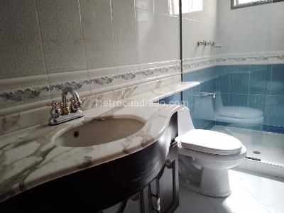 Apartamento en venta en El Poblado, Medellín · foto 13 de 20
