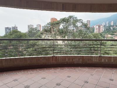 Apartamento en venta en El Poblado, Medellín · foto 16 de 20