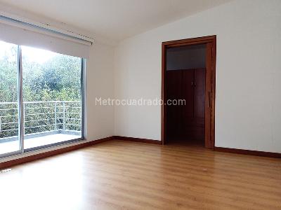 Casa de 3 alcobas en venta en Envigado, Envigado, 334 m² · foto 12 de 20