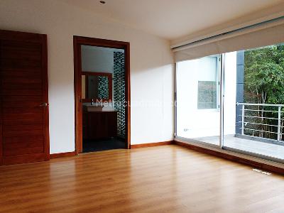 Casa de 3 alcobas en venta en Envigado, Envigado, 334 m² · foto 13 de 20
