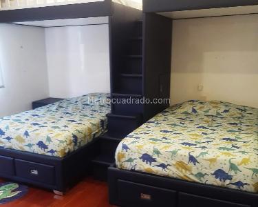 Casa de 3 alcobas en venta en El Poblado, Medellín, 510 m² · foto 10 de 17