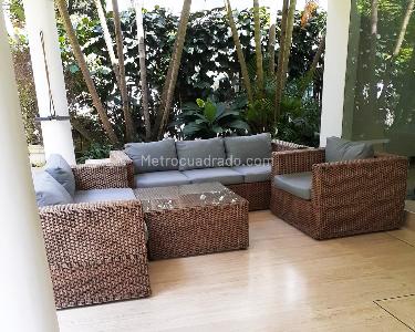 Casa de 3 alcobas en venta en El Poblado, Medellín, 510 m² · foto 13 de 17