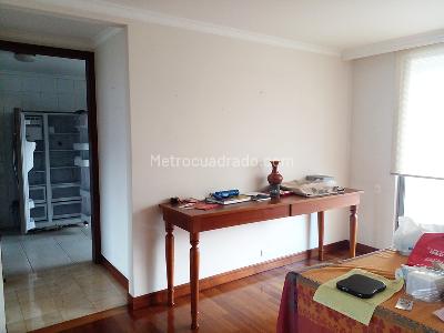 Apartamento de 3 alcobas en venta en El Poblado, Medellín, 262 m² · foto 4 de 16