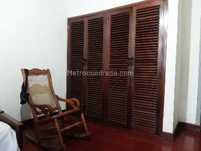 Casa de 4 alcobas en venta en Envigado, Envigado, 307 m² · foto 8 de 14