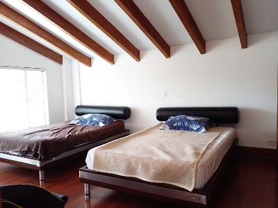 Casa de 5 alcobas en venta en Envigado, Envigado, 700 m² · foto 13 de 20