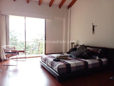 Casa de 5 alcobas en venta en Envigado, Envigado, 700 m² · foto 14 de 20