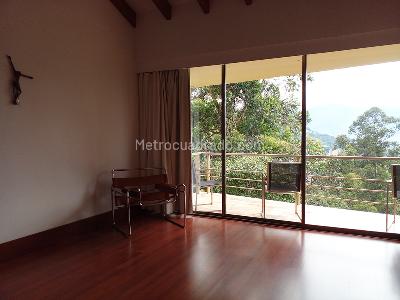 Casa de 5 alcobas en venta en Envigado, Envigado, 700 m² · foto 15 de 20