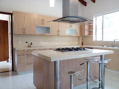 Casa de 5 alcobas en venta en Envigado, Envigado, 700 m² · foto 6 de 20