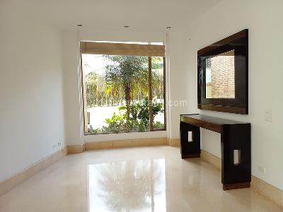 Casa de 5 alcobas en venta en Envigado, Envigado, 700 m² · foto 9 de 20