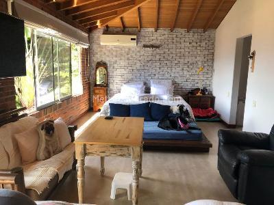 Casa de 3 alcobas en venta en El Poblado, Medellín, 240 m² · foto 7 de 14