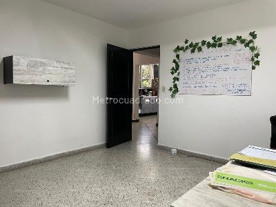 Casa de 4 alcobas en venta en El Poblado, Medellín, 500 m² · foto 10 de 19