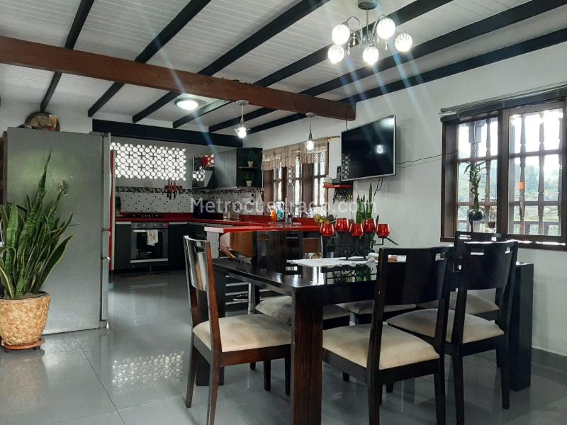 Casa Independiente de 3 Alcobas en Arriendo en Caldas - 2