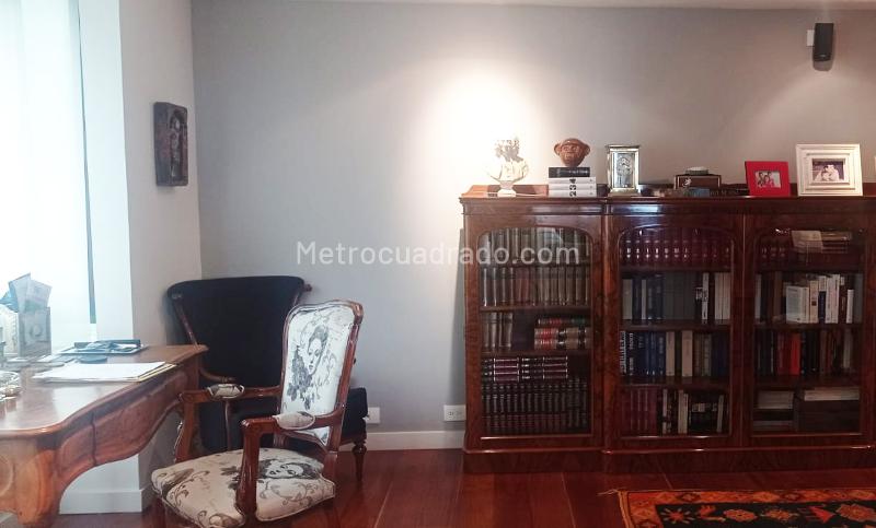 Apartamento Amoblado de 3 Alcobas con Zonas Sociales en El Poblado - 5