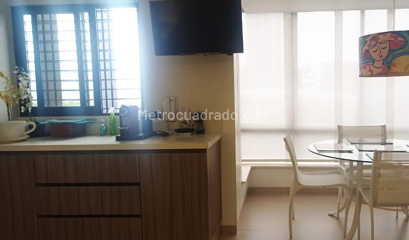 Apartamento Amoblado de 3 Alcobas con Zonas Sociales en El Poblado - 7