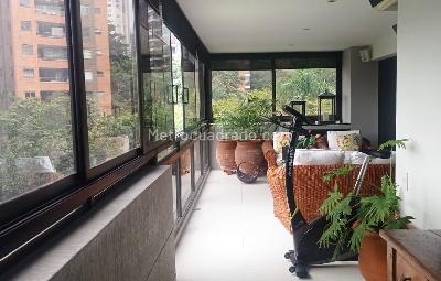 Apartamento de 3 alcobas en venta en Los Balsos, Medellín, 340 m² · foto 19 de 19