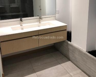 Apartamento de 3 alcobas en venta en El Poblado, Medellín, 330 m² · foto 12 de 15