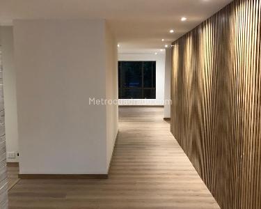 Apartamento de 3 alcobas en venta en El Poblado, Medellín, 330 m² · foto 5 de 15
