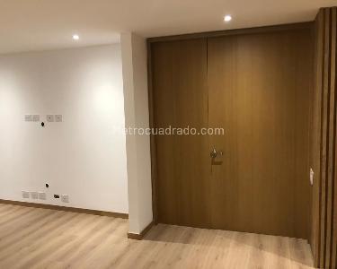 Apartamento de 3 alcobas en venta en El Poblado, Medellín, 330 m² · foto 9 de 15
